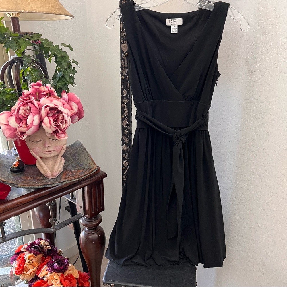 Ann Taylor Loft Petites LBD